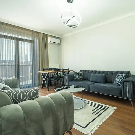 Apartment Roni Apartments, Close To The Metro And Parking