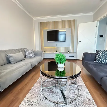 Roni Apartments, Close To The Metro And Parking Istanbulská provincie