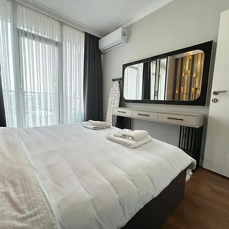 Roni Apartments, Close To The Metro And Parking Apartment Istanbul