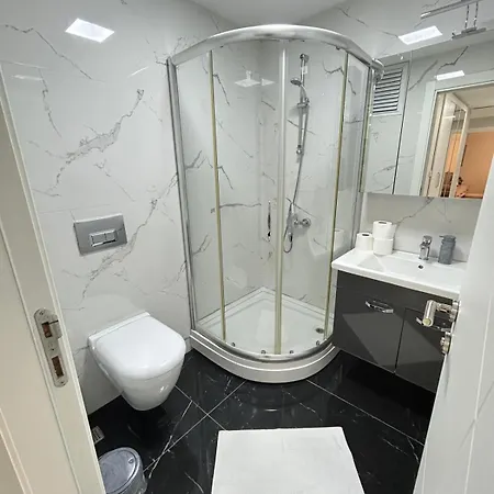 Apartmán Roni Apartments, Close To The Metro And Parking Istanbulská provincie